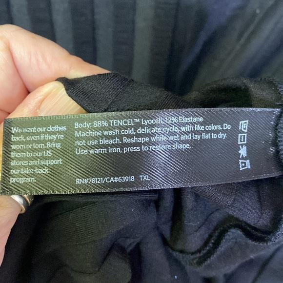 Eileen Fisher Ribbed Short Sleeve Crew Neck Dress - Picture 5 of 6